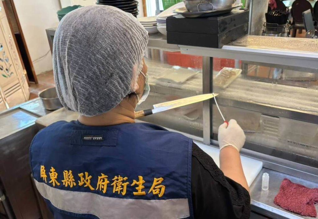 員工旅遊恆春用餐9人嘔吐腹瀉　衛生局採檢送驗