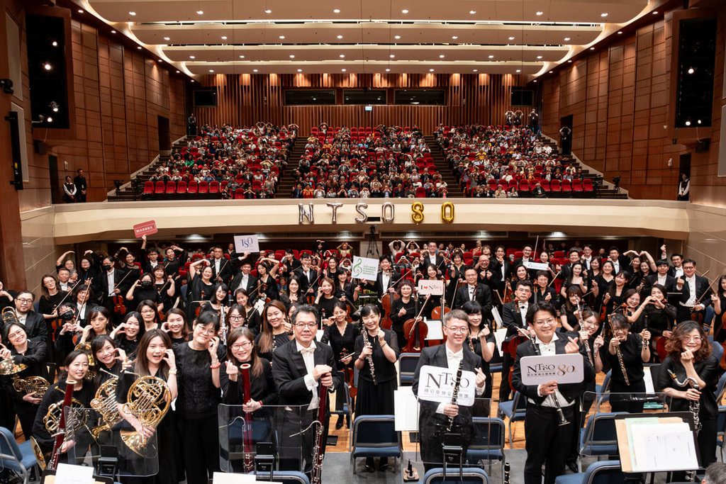 簡文彬指揮國台交80歲團慶音樂會 重返1945年起點 | 文化 | 中央社 CNA 簡文彬指揮國台交80歲團慶音樂會 重返1945年起點 | 文化 | 中央社 CNA