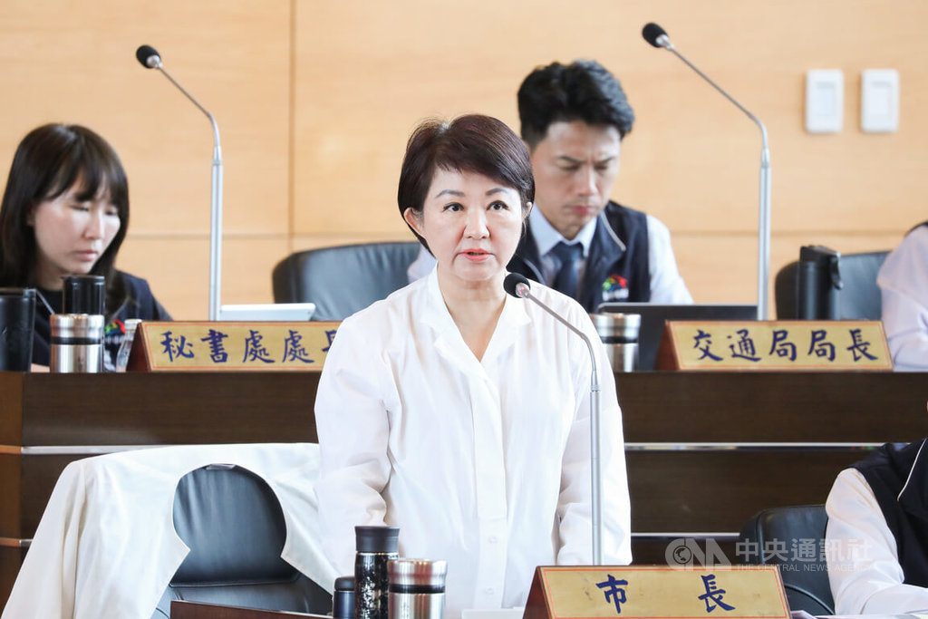 台中6局長1官占2缺惹議 盧秀燕:保障文官年資 台中6局長1官占2缺惹議 盧秀燕:保障文官年資