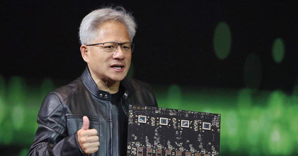 美媒：黃仁勳盼川普放寬晶片輸中　盧比歐等官員反對