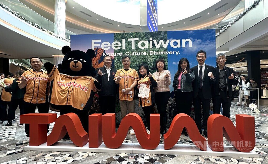 柏克萊學生赴台返美成哈台族 讚便利商店亞洲第一 柏克萊學生赴台返美成哈台族 讚便利商店亞洲第一