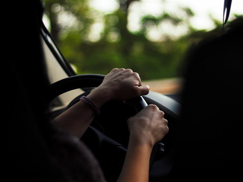 輔助駕駛遇6狀況恐失效 手未握方向盤最高罰3.6萬 | 生活 | 中央社 CNA 輔助駕駛遇6狀況恐失效 手未握方向盤最高罰3.6萬 | 生活 | 中央社 CNA