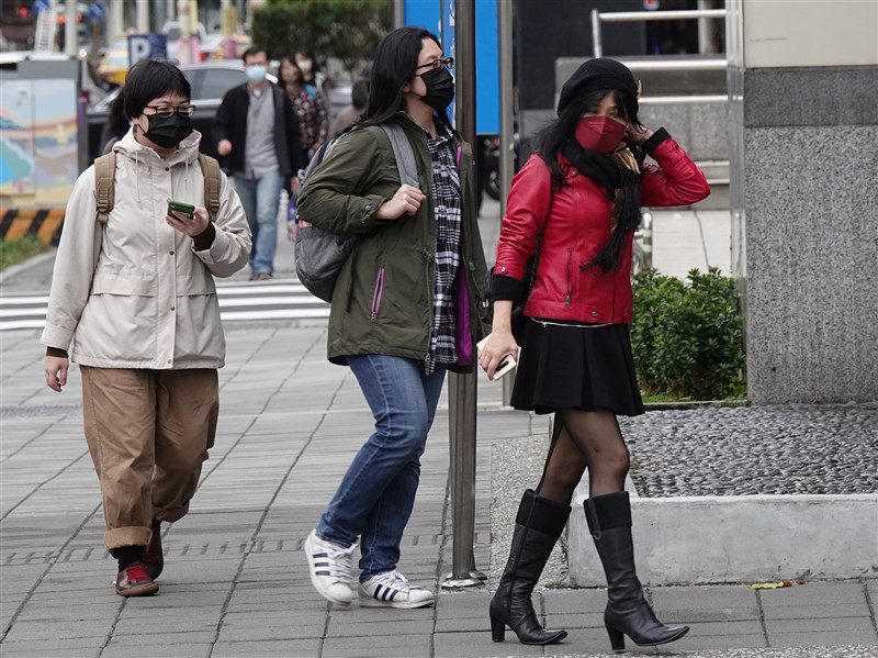 吳德榮:下週東北季風南下 南海有熱帶擾動發展 吳德榮:下週東北季風南下 南海有熱帶擾動發展