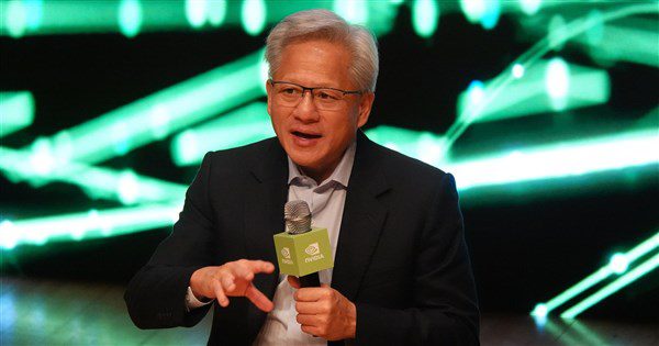 黃仁勳淡化美方國安疑慮 稱中國有大量自產AI晶片 黃仁勳淡化美方國安疑慮 稱中國有大量自產AI晶片