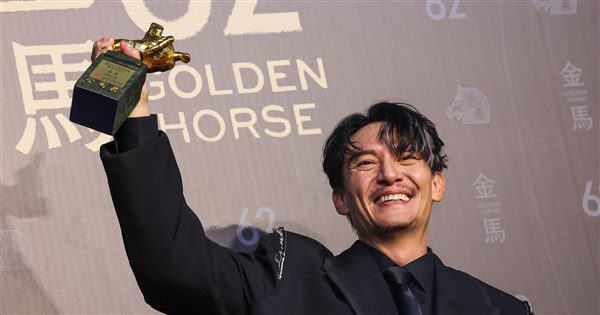 張震放鬆演戲成2奪金馬影帝秘訣 稱家人是幸運物 張震放鬆演戲成2奪金馬影帝秘訣 稱家人是幸運物