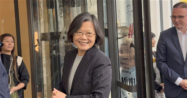 蔡英文抵柏林談台歐關係發展:我們再繼續努力 蔡英文抵柏林談台歐關係發展:我們再繼續努力