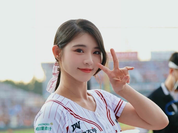 幕後英雄1/陸筱晴任樂天舞蹈總監 創台灣應援在地化軟實力 | 娛樂 | 中央社 CNA 幕後英雄1/陸筱晴任樂天舞蹈總監 創台灣應援在地化軟實力 | 娛樂 | 中央社 CNA