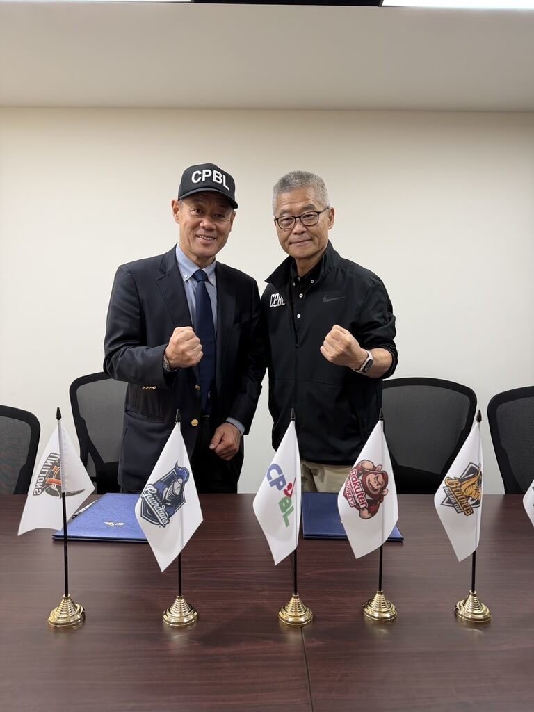 中職簽約日籍資深裁判 履行會長蔡其昌改革承諾 中職簽約日籍資深裁判 履行會長蔡其昌改革承諾