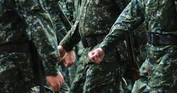 內政部:閃兵刑責擬加重2/3 逾36歲考慮補服替代役 內政部:閃兵刑責擬加重2/3 逾36歲考慮補服替代役