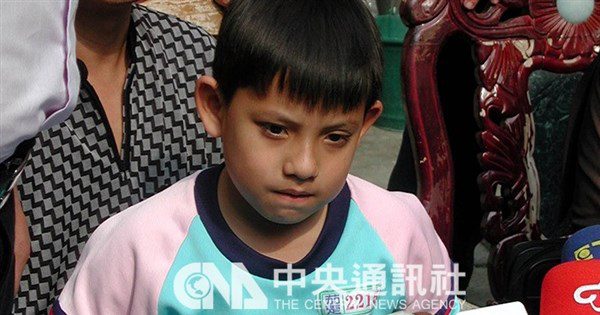 開箱老照片》台巴混血兒吳憶樺 | 生活 | 中央社 CNA 開箱老照片》台巴混血兒吳憶樺 | 生活 | 中央社 CNA