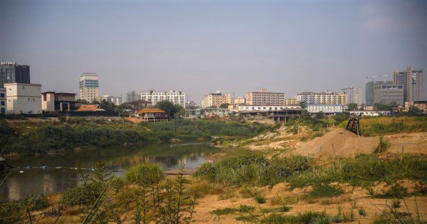 緬甸軍方將拆除近150棟詐騙園區建築 含水療和卡拉OK 緬甸軍方將拆除近150棟詐騙園區建築 含水療和卡拉OK