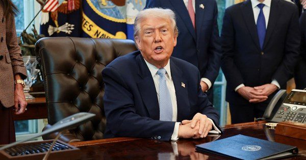 川普:願與馬杜洛對話 不排除向委內瑞拉派兵 川普:願與馬杜洛對話 不排除向委內瑞拉派兵