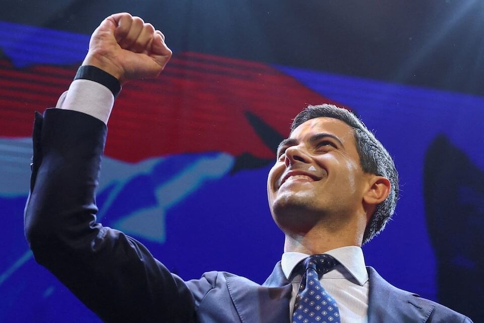 荷蘭大選計票結束　中間派葉騰險勝極右對手