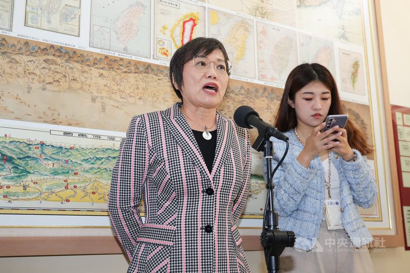 為陸配任公職爭議 藍要求劉世芳立即下台 | 政治 | 中央社 CNA 為陸配任公職爭議 藍要求劉世芳立即下台 | 政治 | 中央社 CNA