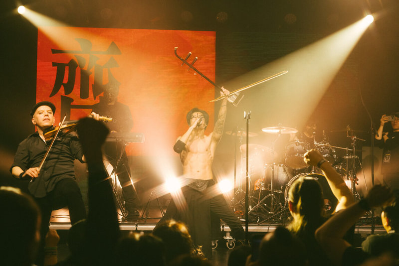 外交部指導、中華文化總會主辦F:F:F音樂節於芬蘭登場，久未合體演出的樂團閃靈也在音樂節中重聚。（中華文化總會提供）中央社記者王寶兒傳真　114年11月28日