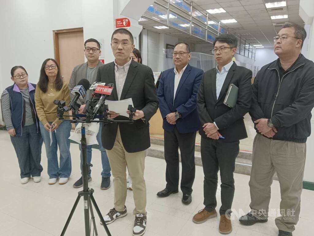 謝國樑:油膜感測器故障 最快12/1開罰台水公司 | 生活 | 中央社 CNA 謝國樑:油膜感測器故障 最快12/1開罰台水公司 | 生活 | 中央社 CNA