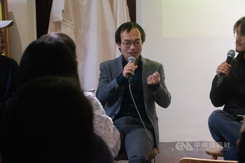 朱宥勳寫金門馬祖世代認同掙扎 盼成理解契機 | 文化 | 中央社 CNA 朱宥勳寫金門馬祖世代認同掙扎 盼成理解契機 | 文化 | 中央社 CNA