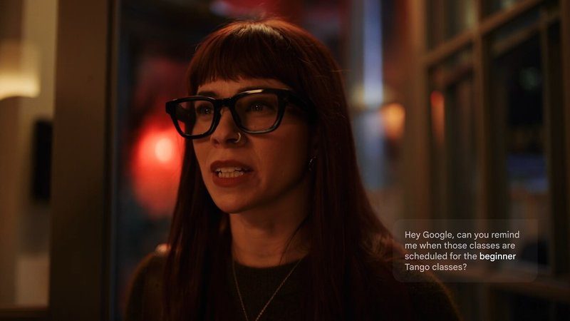 Google 9日宣布將於2026年推出人工智慧（AI）眼鏡，其中一款可以透過AI提醒個人行程。（Google提供）中央社記者吳家豪傳真 114年12月9日